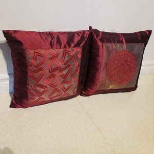 2 Deluxe Ritz Carlton Designer Throw Pillows 15'x15' & 5' Thick W/Zippers, MINT!